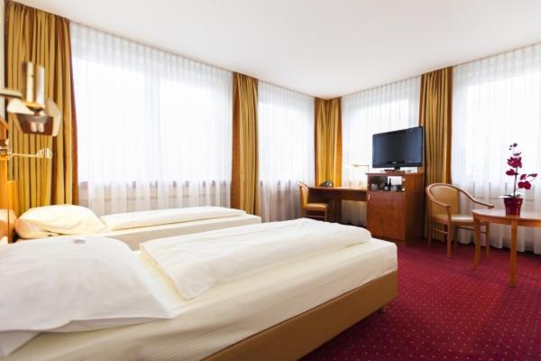 Hotel Am Berliner Platz Langenfeld  Ruang foto